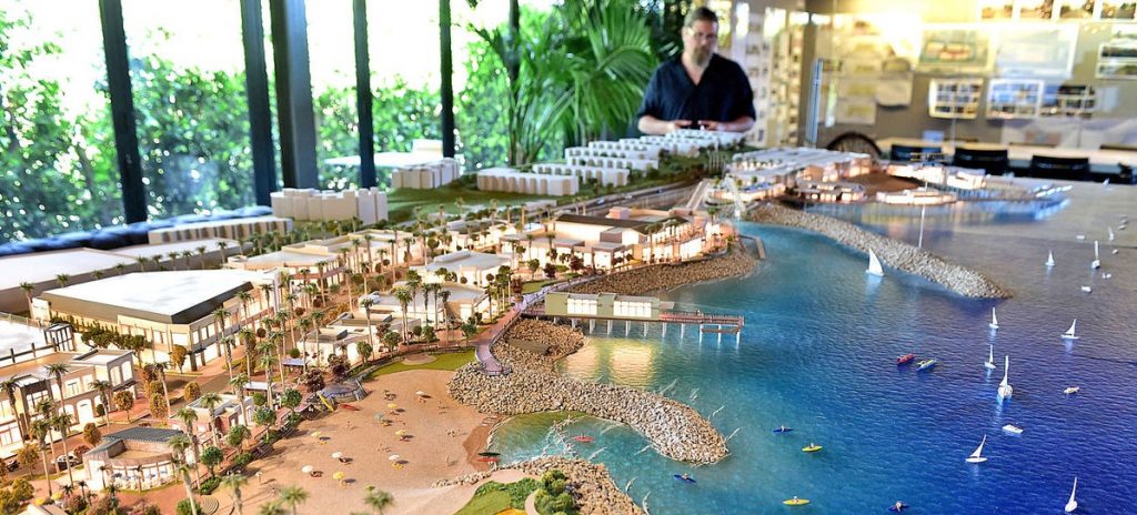 redonod-beach-waterfront-model